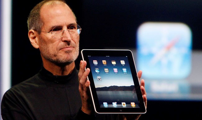 Chiếc iPad đầu tiên ra đời