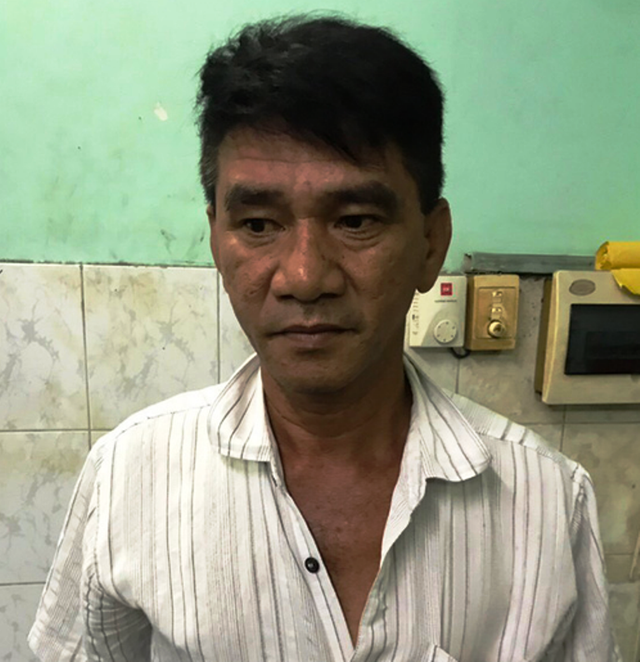 Ông Phạm Văn Dũng “chặt chém” du khách 2,9 triệu đồng cho một cuốc xích lô chưa tới 1km bị Công an quận 1 tạm giữ hình sự.