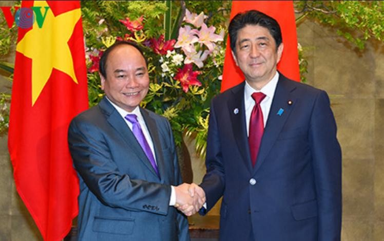  Ngày 28/5/2016, tại Tokyo, Thủ tướng Nguyễn Xuân Phúc hội đàm với Thủ tướng Nhật Bản Shinzo Abe. Nguồn ảnh: VOV