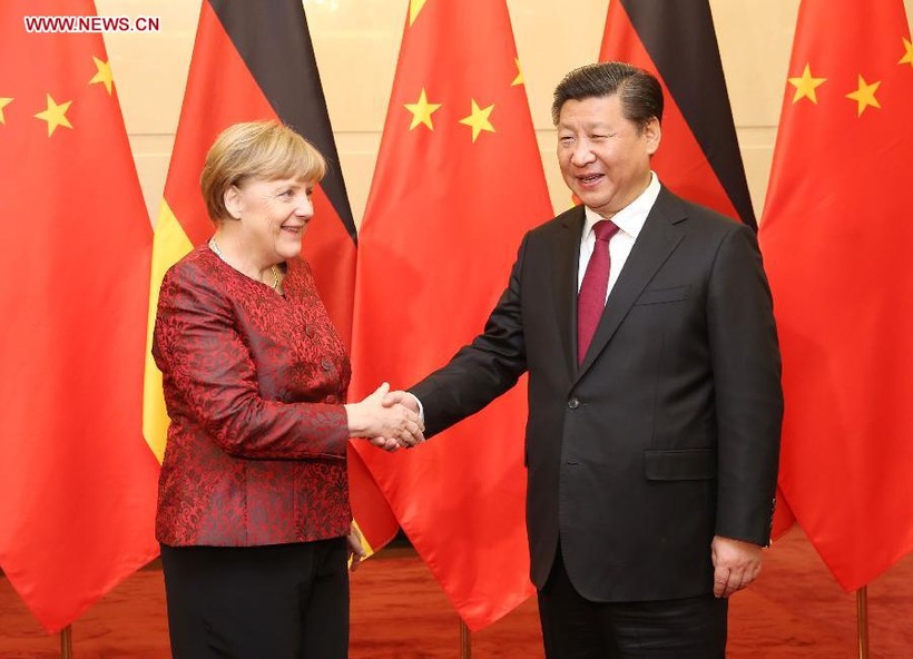 Thủ tướng Angela Merkel tới Trung Quốc, báo chí Đức viết gì?