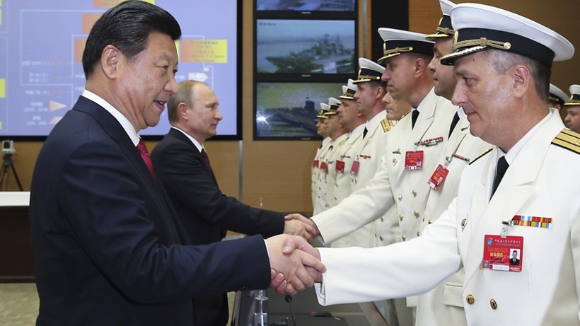 Lãnh đạo Nga - Trung (ảnh: SCMP).