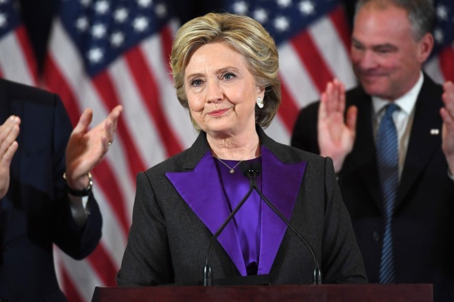 3,5 triệu người kêu gọi đại cử tri bỏ phiếu lại cho bà Hillary Clinton.