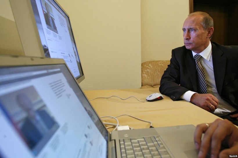 Tổng thống Putin đã chấp thuận học thuyết đảm bảo an ninh, công nghệ thông tin của Nga.