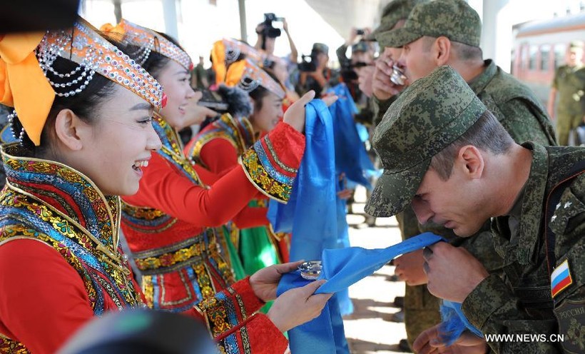 Giao lưu văn hóa, quân sự Nga - Trung (ảnh minh họa)