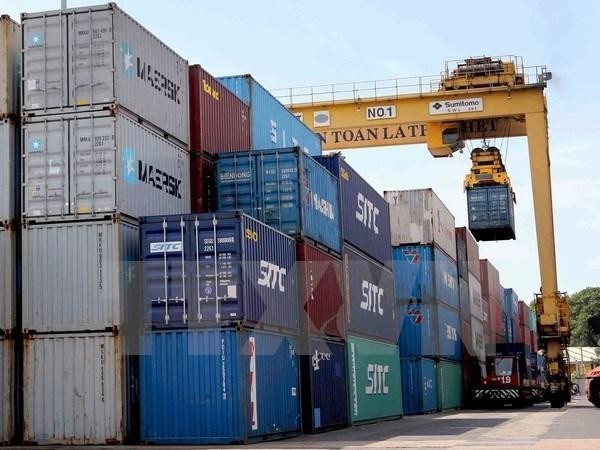 Đề xuất thu mua hàng nghìn container “bỏ quên”