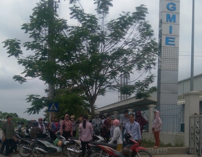 Hàng trăm công nhân tại Bắc Ninh bất ngờ bị “bỏ rơi”