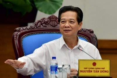Thủ tướng Chính phủ Nguyễn Tấn Dũng nhấn mạnh: Cải cách hành chính phải đi liền với việc nâng cao đạo đức cán bộ.