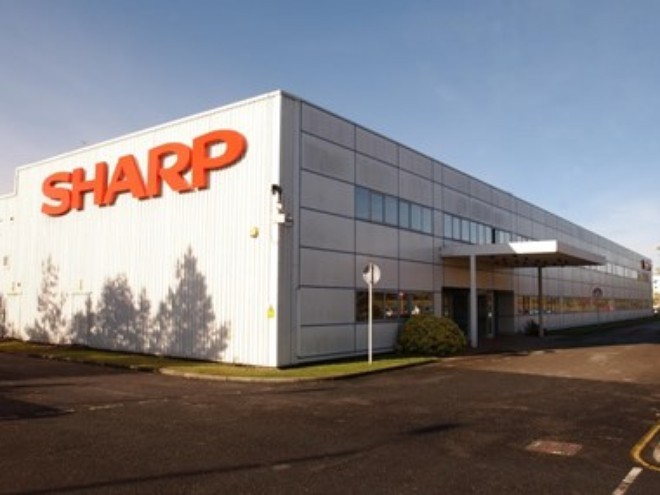 S&P: Tập đoàn Sharp đang ở trong tình thế “vỡ nợ có lựa chọn”