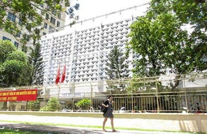 Tòa nhà Hữu nghị Việt Nam - Slovakia ở 31 Lê Duẩn, quận 1.