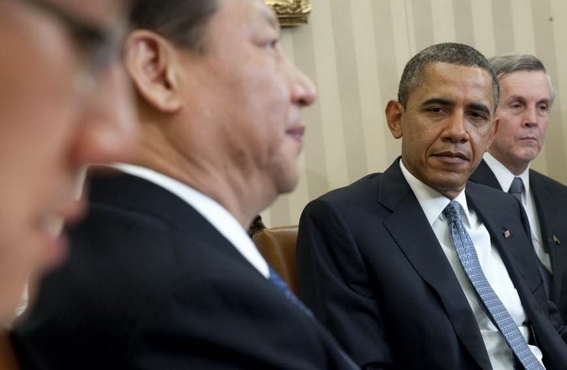 Tổng thống Mỹ Barack Obama tiếp ông Tập Cận Bình tại Nhà Trắng hồi tháng 2.2012 - Ảnh: AFP