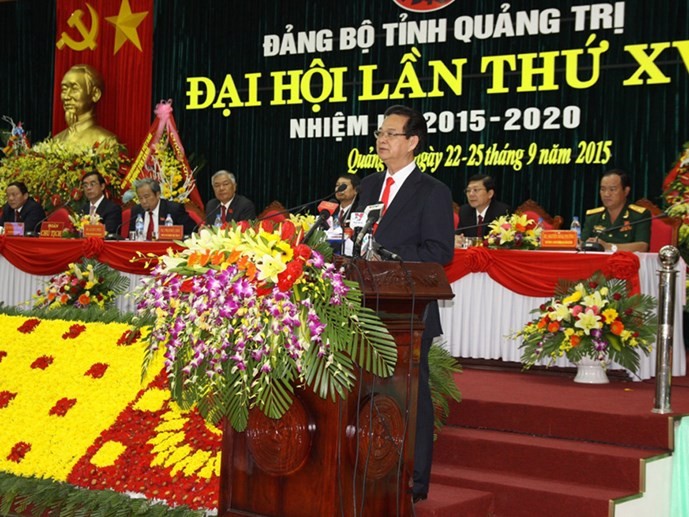 Thủ tướng Nguyễn Tấn Dũng nhấn mạnh trong nhiệm kỳ tới Đảng bộ tỉnh Quảng Trị cần phải nỗ lực hơn nữa để đạt các mục tiêu đề ra