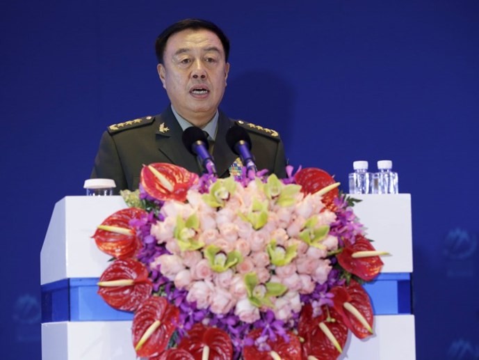 Phó chủ tịch quân ủy trung ương Trung Quốc, ông Phạm Trường Long phát biểu tại diễn đàn an ninh Xiangshan tại thủ đô Bắc Kinh (Trung Quốc) ngày 17.10.2015 - Ảnh: Reuters