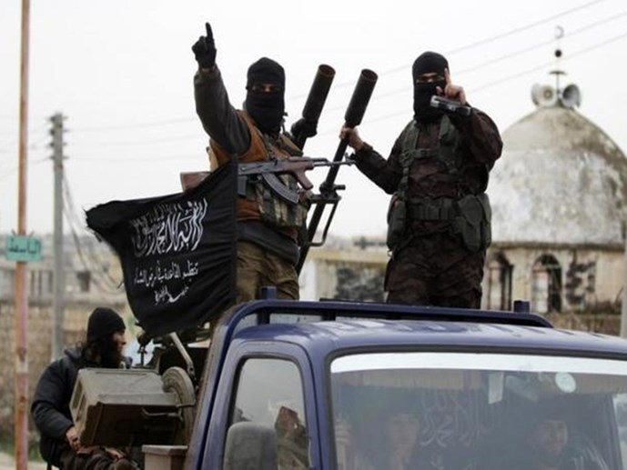 Thành viên của Mặt trận Nusra, một nhánh của al-Qaeda - Ảnh: Reuters