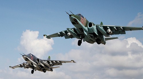 Máy bay Su-25 Nga tham gia không kích IS ở Syria. Ảnh: RT