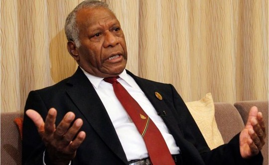 Tổng thống Vanuatu Baldwin Lonsdale thề sẽ dọn sạch "rác bẩn" trong chính quyền. Ảnh: AP