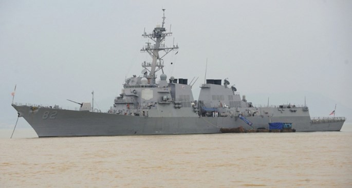 Tàu khu trục USS Lassen của Hạm đội 7 Hải quân Mỹ trong lần thăm Đà Nẵng năm 2009, neo đậu tại cảng Tiên Sa - Ảnh: AFP