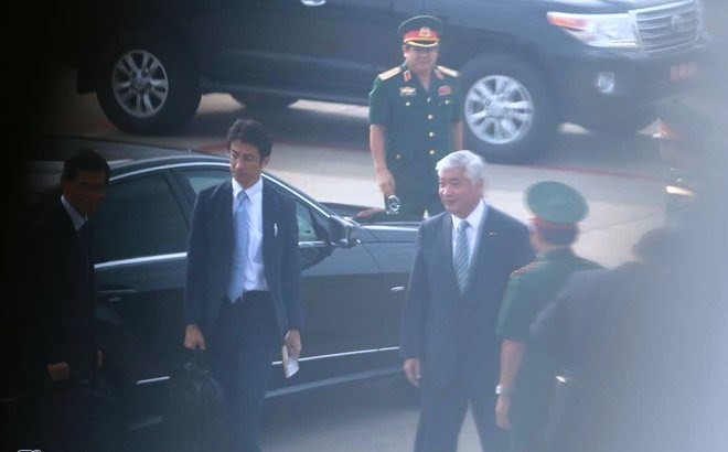 Bộ trưởng Quốc phòng Nhật Bản thăm quân cảng Cam Ranh