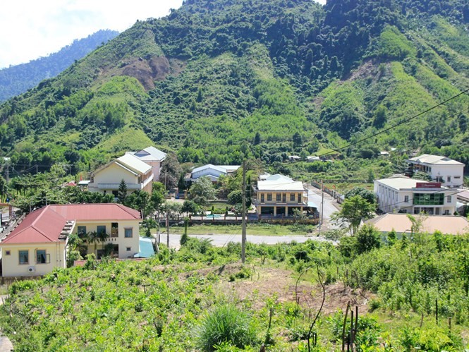 Huyện miền núi Nam Giang khẳng định sẽ sử dụng hiệu quả các trụ sở cũ tại Bến Giằng - Ảnh: Hoàng Sơn