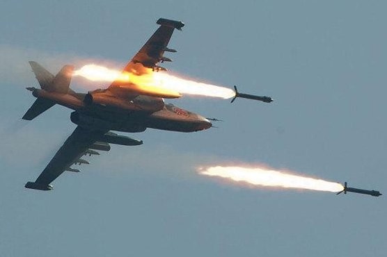 Nga ném bom gần 1.500 mục tiêu tại Syria trong 9 ngày qua - Ảnh: Dunya News