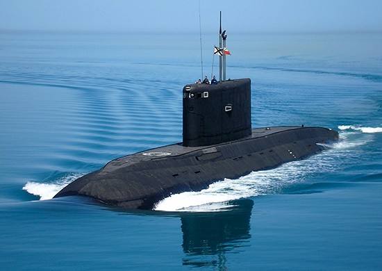 Công bố video tàu ngầm Nga phóng tên lửa hành trình