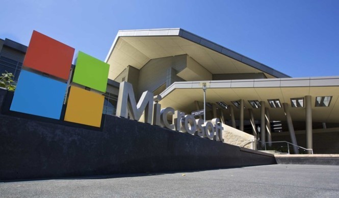 Microsoft đang lên kế hoạch về một thương vụ mua bán lớn đầu năm 2016 - Ảnh: AFP