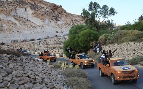 Phiến quân IS tại Libya. Ảnh AP