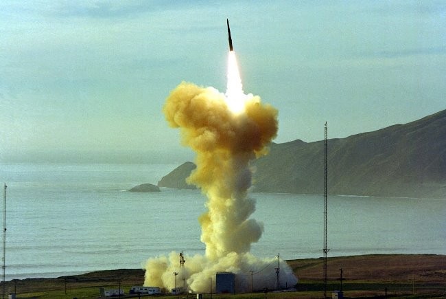 Một vụ phóng tên lửa Minuteman III của Mỹ.