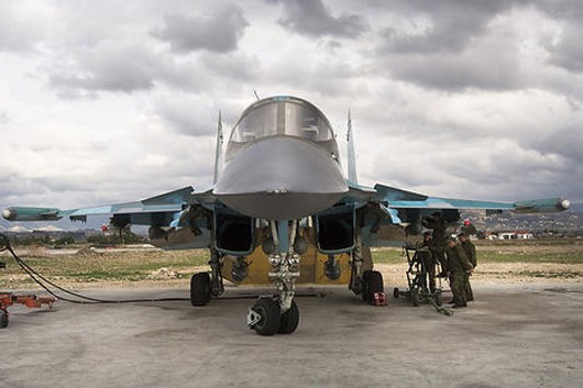 Máy bay Su-34 của Nga tham gia chiến dịch không kích ở Syria. Ảnh: AP