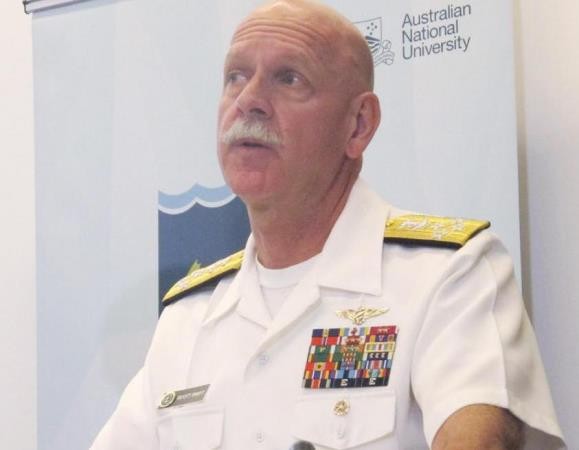 Tư lệnh Hạm đội Thái Bình Dương của Mỹ, Đô đốc Scott H. Swift tại hội thảo hôm 16.3 ở Canberra, Australia.