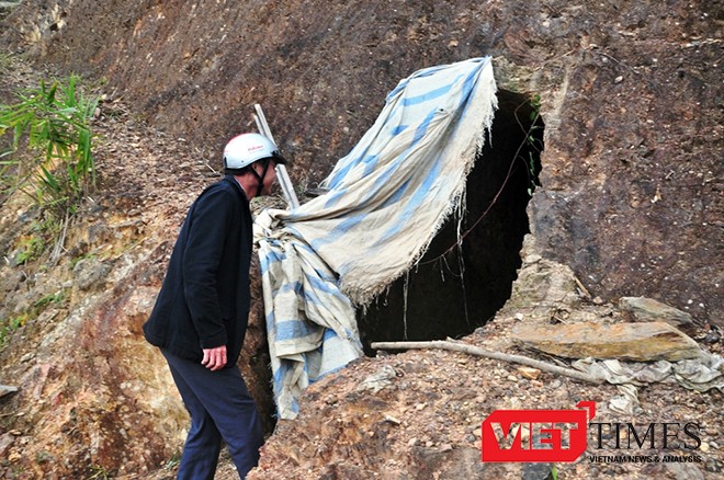  Đường hầm được ông B'hriu Liếc đào từ năm 2009 đến nay nhờ báo chí mới phát hiện.