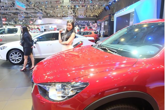 Xe Mazda được trưng bày tại một triển lãm ô tô ở TPHCM -Ảnh: Quốc Hùng