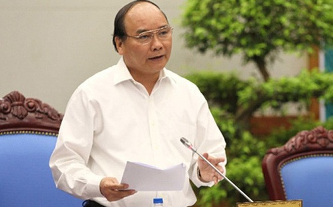Thủ tướng Nguyễn Xuân Phúc chỉ đạo kết luận Hội nghị trực tuyến.