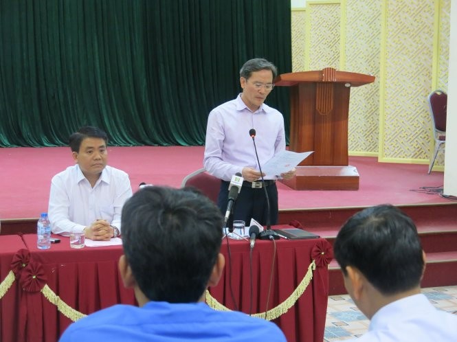 Chủ tịch UBND thành phố Hà Nội Nguyễn Đức Chung tại cuộc họp. Ảnh: Tuổi trẻ