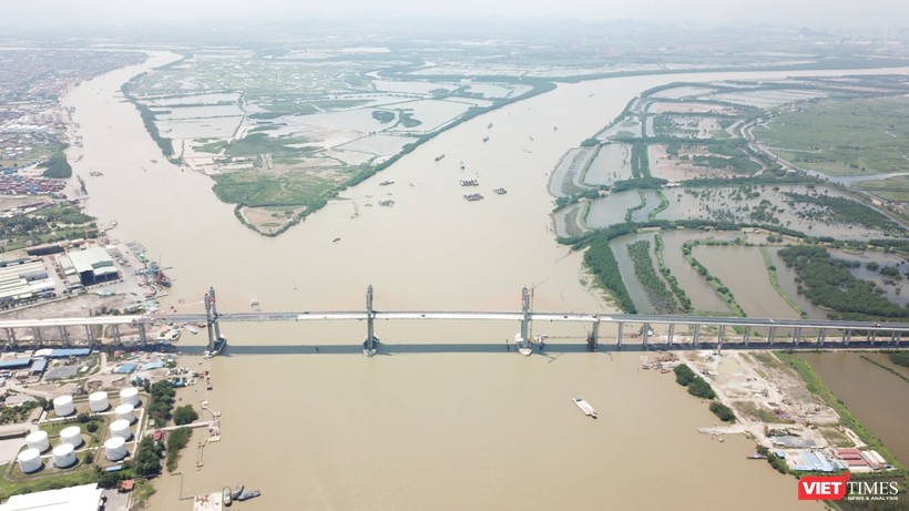  Cầu Bạch Đằng nối Quảng Ninh với Hải Phòng. Ảnh: Hải Sâm