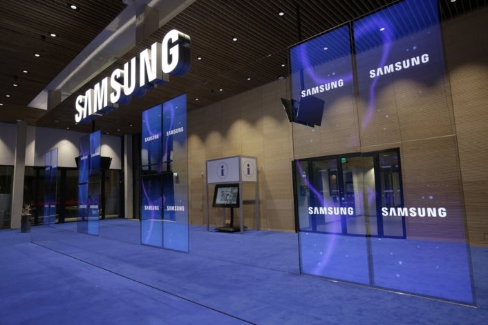 Samsung ngừng sản xuất tấm nền LCD (AnhrL Gizchina)