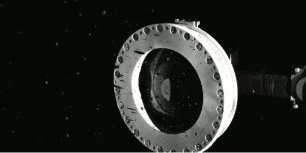 Tàu thăm dò OSIRIS-Rex của NASA (Ảnh: Space)
