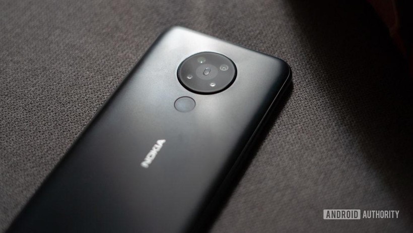 Nokia chuẩn bị cho ra mắt một chiếc điện thoại "nồi đồng cối đá" (Ảnh: Android Authority)