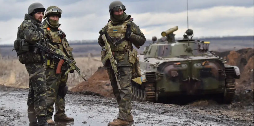 4 yếu tố then chốt giúp Ukraine vẫn đứng vững trước các cuộc tấn công của Nga (Ảnh: Business Insider)
