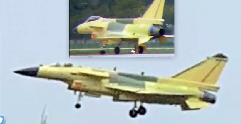 Những hình ảnh bị rò rỉ về tiêm kích J-10 với phần khung máy bay lớn hơn (Ảnh: The Drive)
