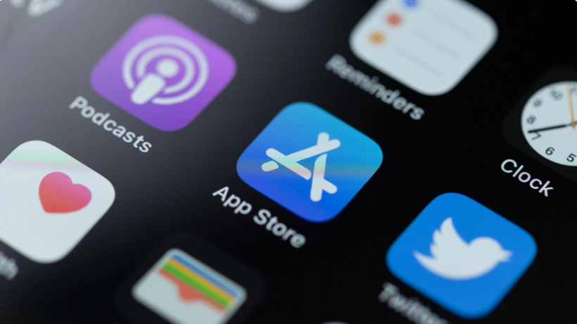 Doanh thu App Store giảm mạnh, Apple quay cuồng (Ảnh: Phone Arena)
