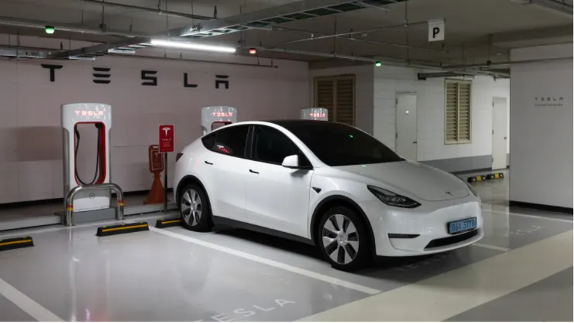 Tesla bị phạt 2 triệu USD tại Hàn Quốc vì "lừa dối" khách hàng (Ảnh: CNBC)
