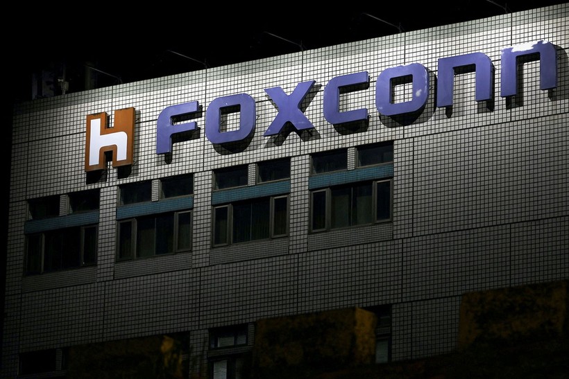 Doanh thu tháng 1 của Foxconn đạt mức cao kỷ lục sau khi khôi phục sản xuất iPhone tại Trung Quốc (Ảnh: CNN)