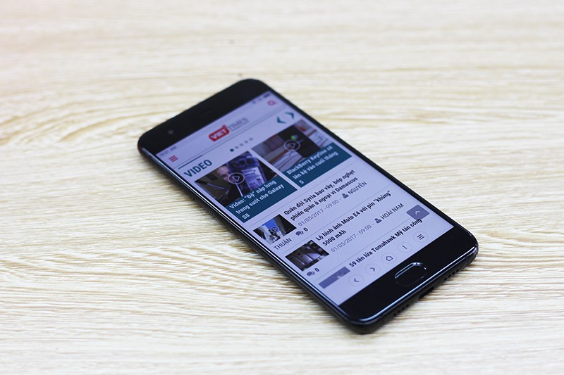 HOT: Mở hộp Xiaomi Mi 6 đầu tiên về Việt Nam ảnh 15