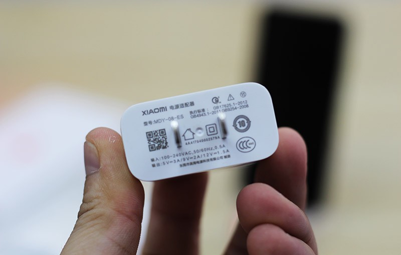 HOT: Mở hộp Xiaomi Mi 6 đầu tiên về Việt Nam ảnh 4