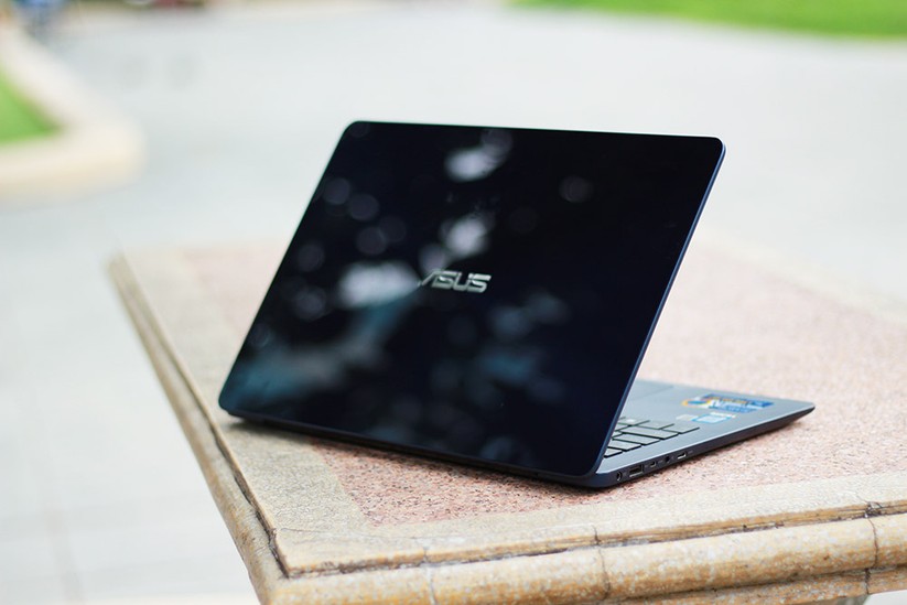 Trải nghiệm nhanh laptop mỏng nhẹ UX430 của Asus ảnh 14
