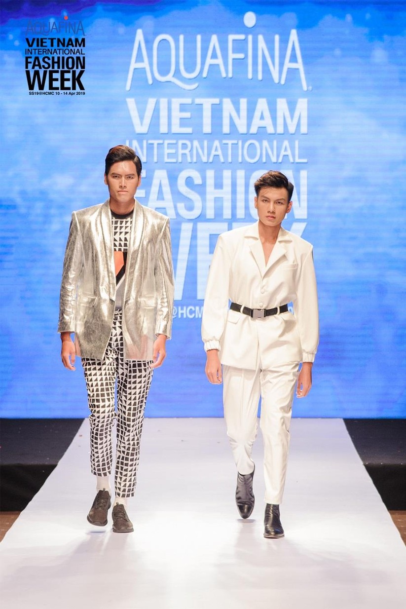 Huyền thoại thời trang Hàn Quốc – Lie Sang Bong đến Sài Gòn ảnh 3