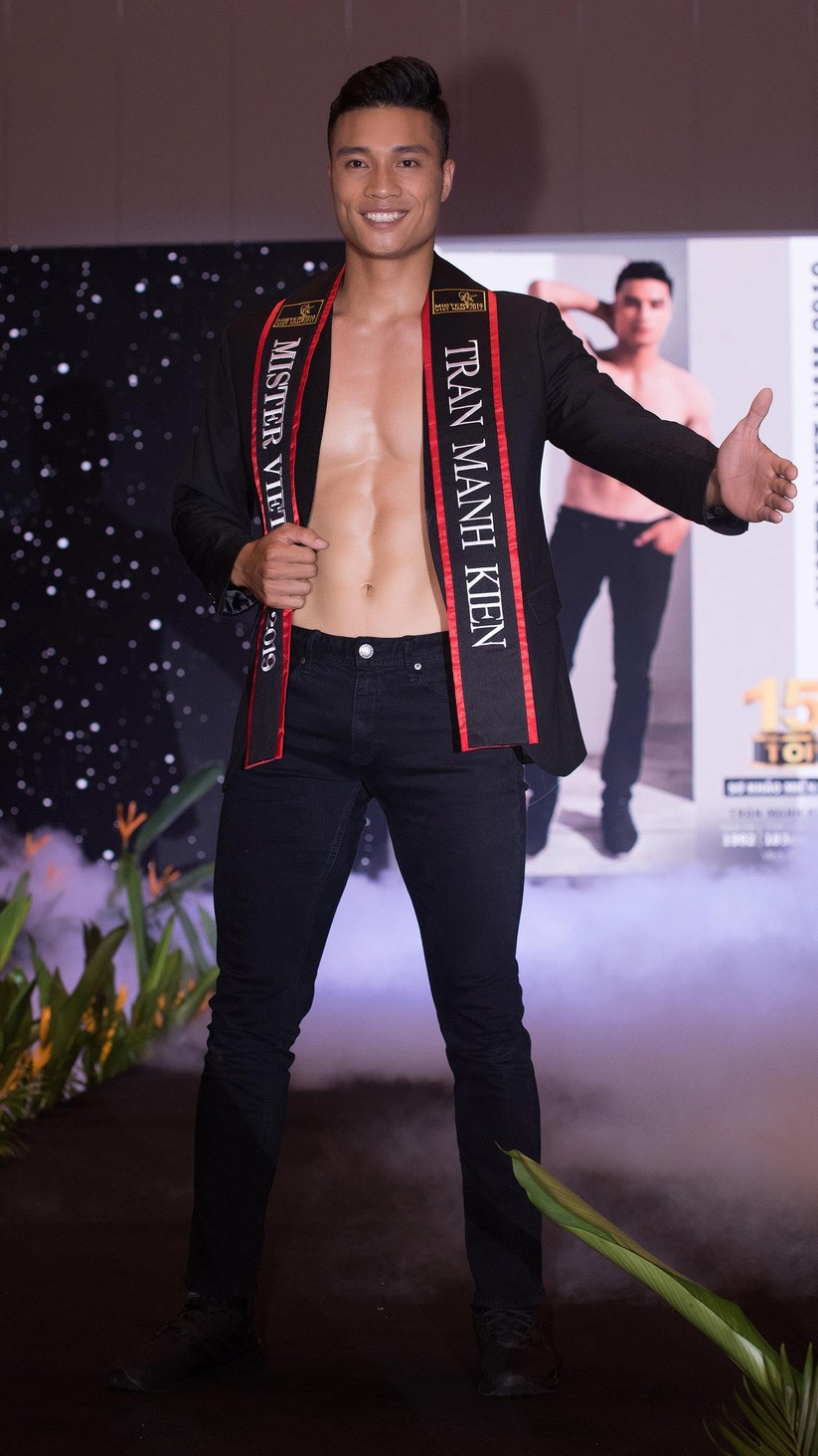 Lộ diện top 30 “mỹ nam” hot nhất Mister Vietnam 2019 ảnh 9
