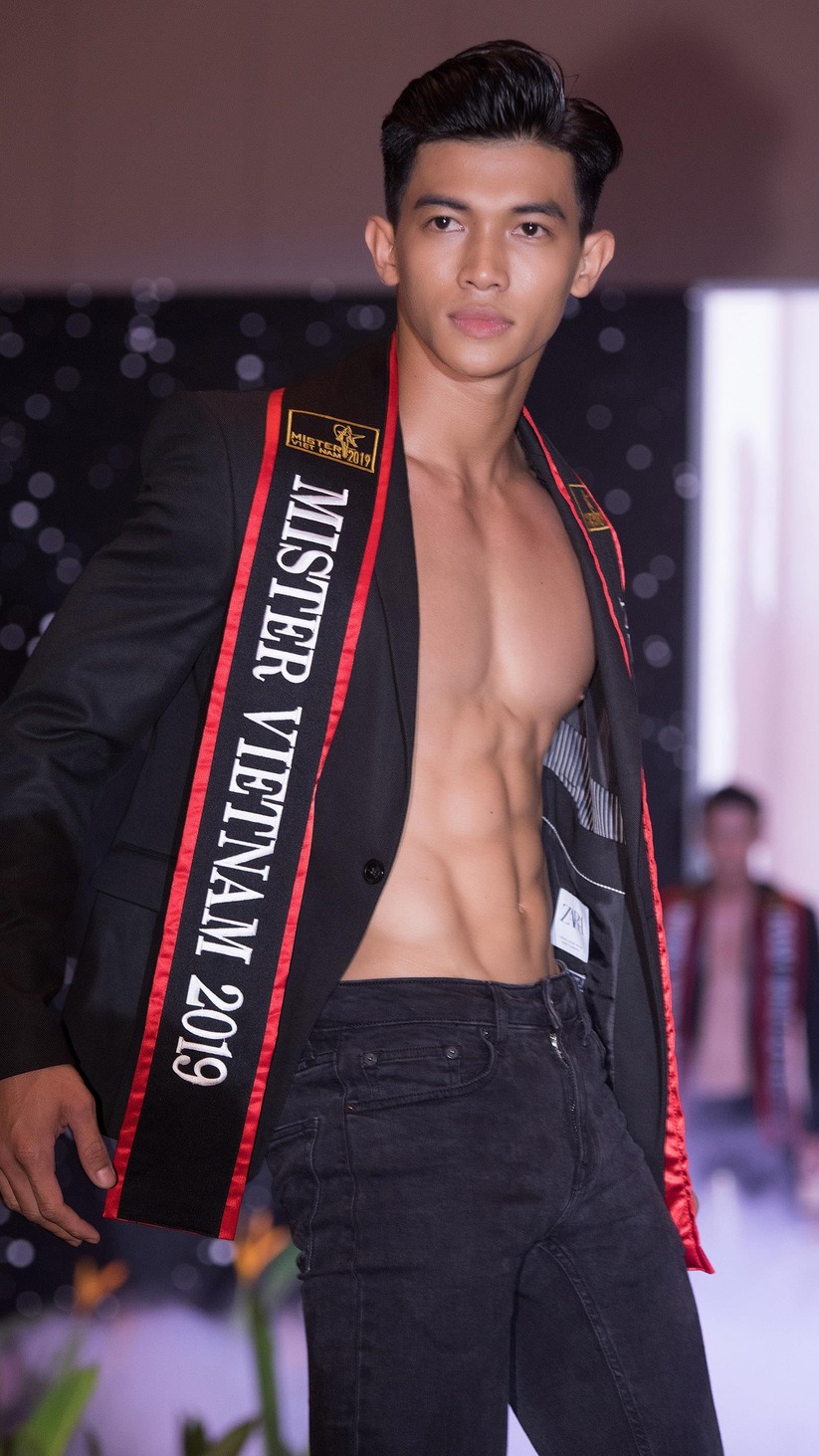 Lộ diện top 30 “mỹ nam” hot nhất Mister Vietnam 2019 ảnh 8