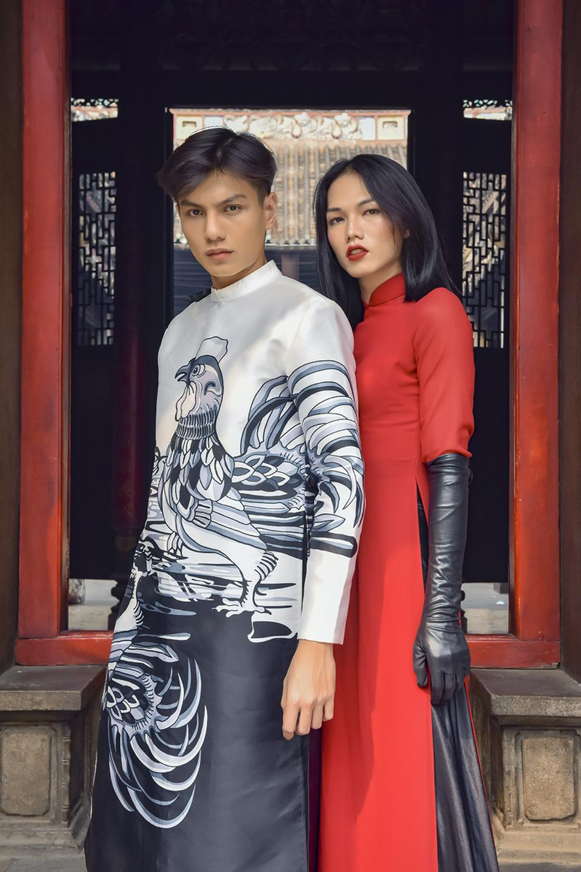 Cặp đôi Quang Tiến - Hiếu Trung vô cùng cá tính trong trang phục áo dài phá cách