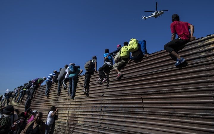 Bài 1: Sự điên rồ nơi biên giới Mỹ - Mexico ảnh 3